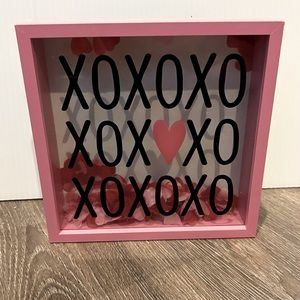 ❤️❤️ Cute XOXOXO Block with Confetti Hearts- NWT